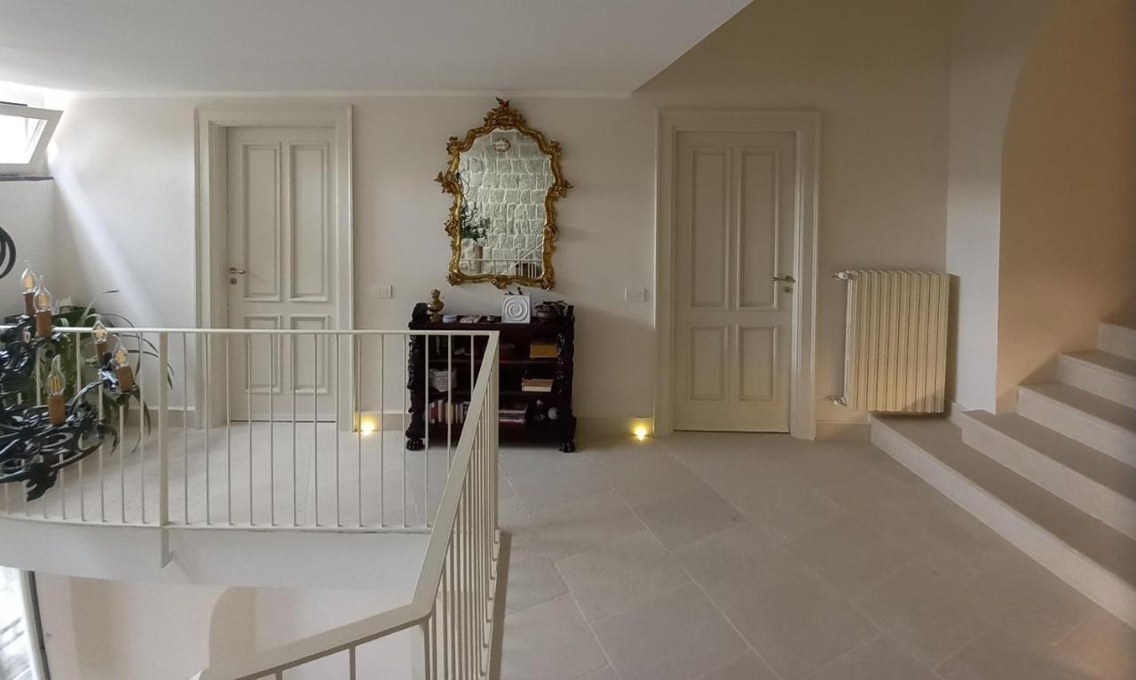 Le Petit Palais - Naples Bed & Breakfast Exterior foto
