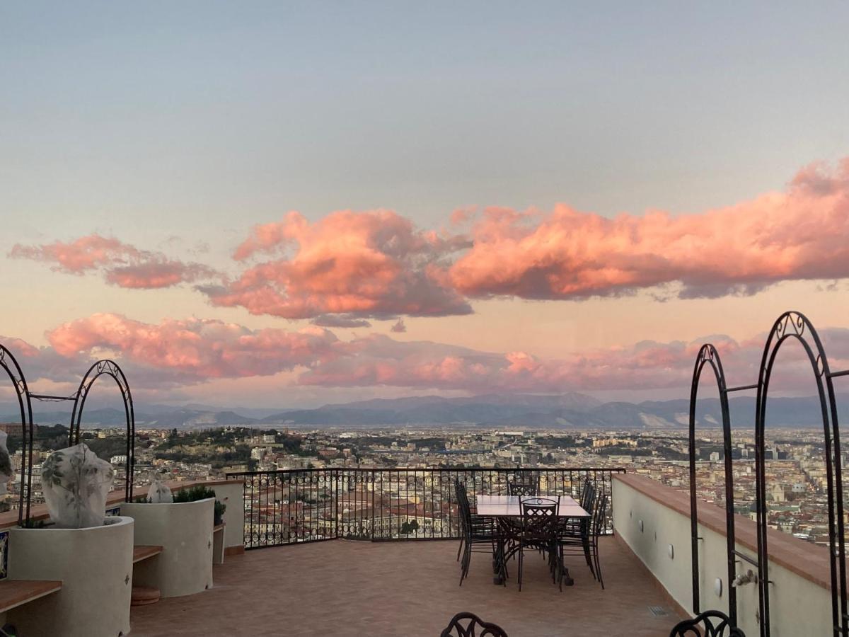 Le Petit Palais - Naples Bed & Breakfast Exterior foto